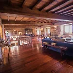 Pazo Del Siglo Xvii En El Corazon De Galicia Lalín