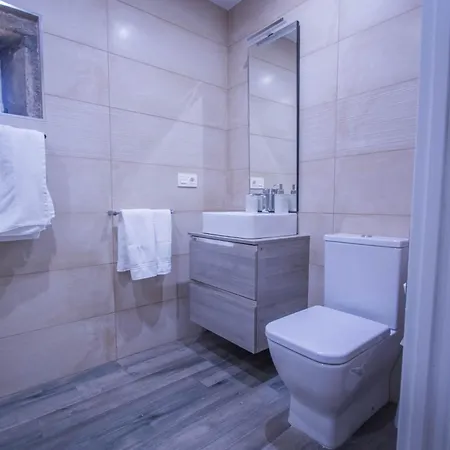 Pazo Del Siglo Xvii En El Corazon De Galicia Lalín